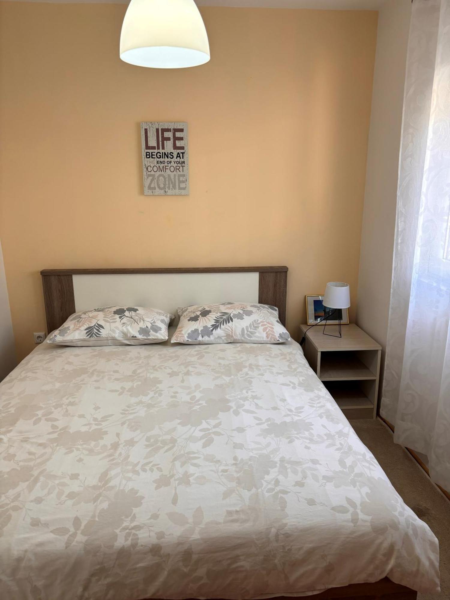 Apartmani Knezevic Posedarje Eksteriør bilde